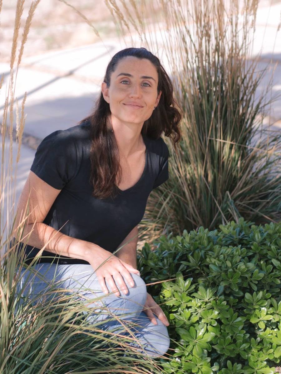 Agustina D'Innocenzo, ingeniera agrónoma y fundadora de Acacia Paisajismo